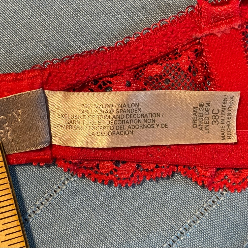 Victoria’s Secret Dream Angels Lined Demi Bra - Picture 7 of 11